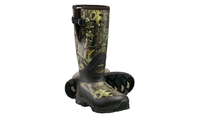 Cabela's Instinctâ„¢ Reliant Whitetail 3.5mm 800-Gram Rubber Boots feature Aerotherm frost plugs to provide an extra layer of warmth. © Cabela’s