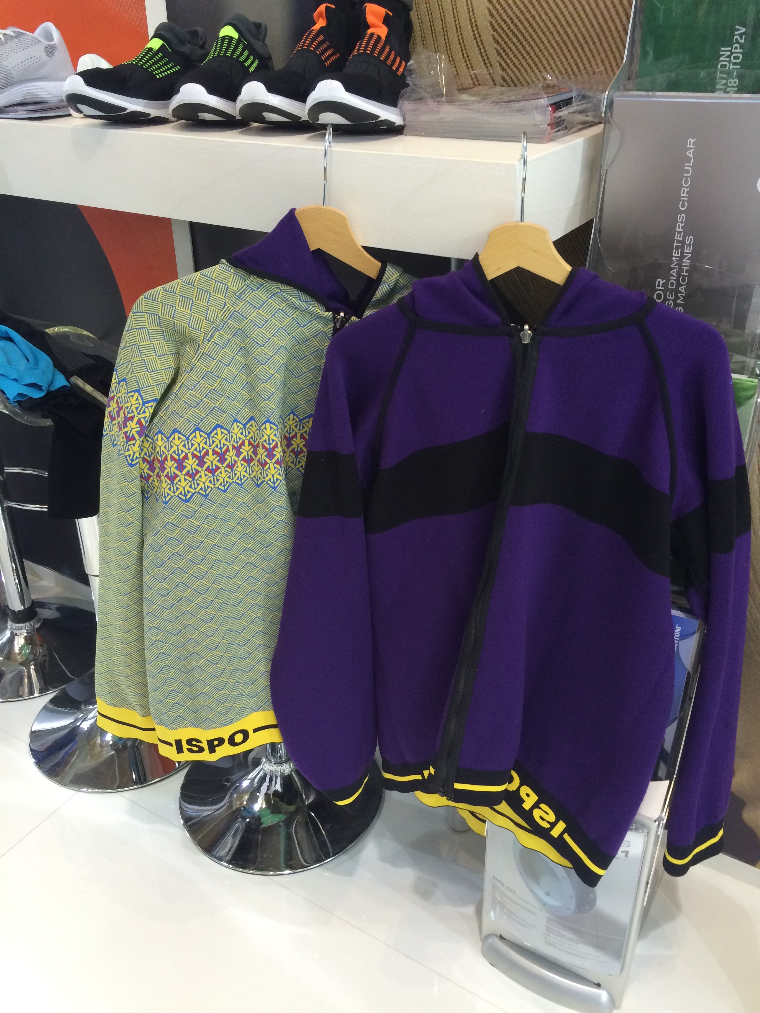 Santoni showcases innovative seamless sportswear at ISPO